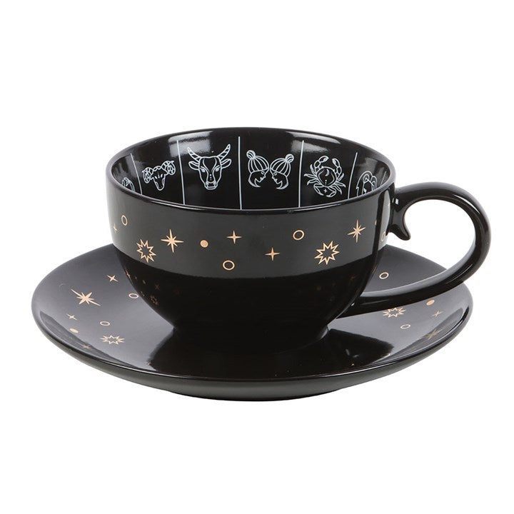 Astrologie und Wahrsagerei – Teetasse
