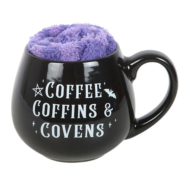 Set aus Tasse und Socken: „Kaffee, Särge & Hexenzirkel“