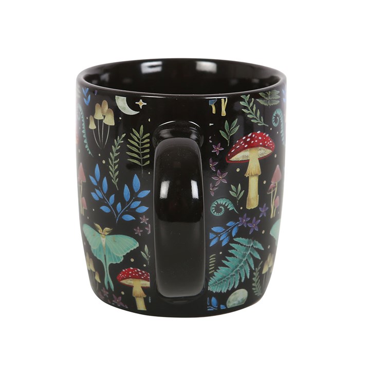 Tasse mit „Dark Forest“-Motiv