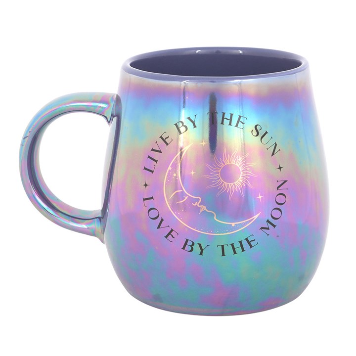 Lebe nach der Sonne, liebe nach dem Mond – schillernde Tasse