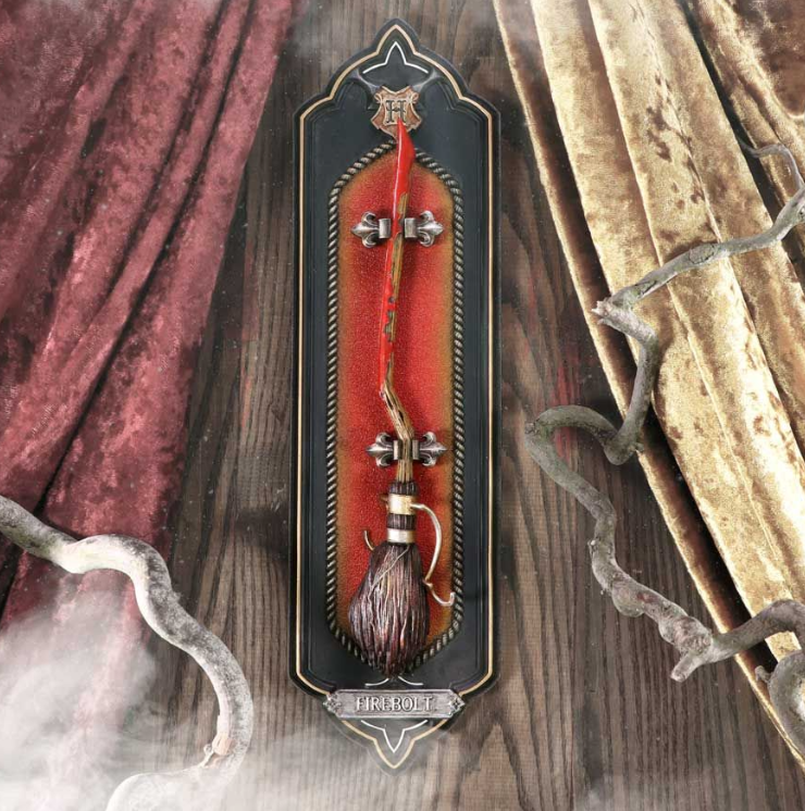 Harry Potter Wandschmuck Feuerblitz 34 cm