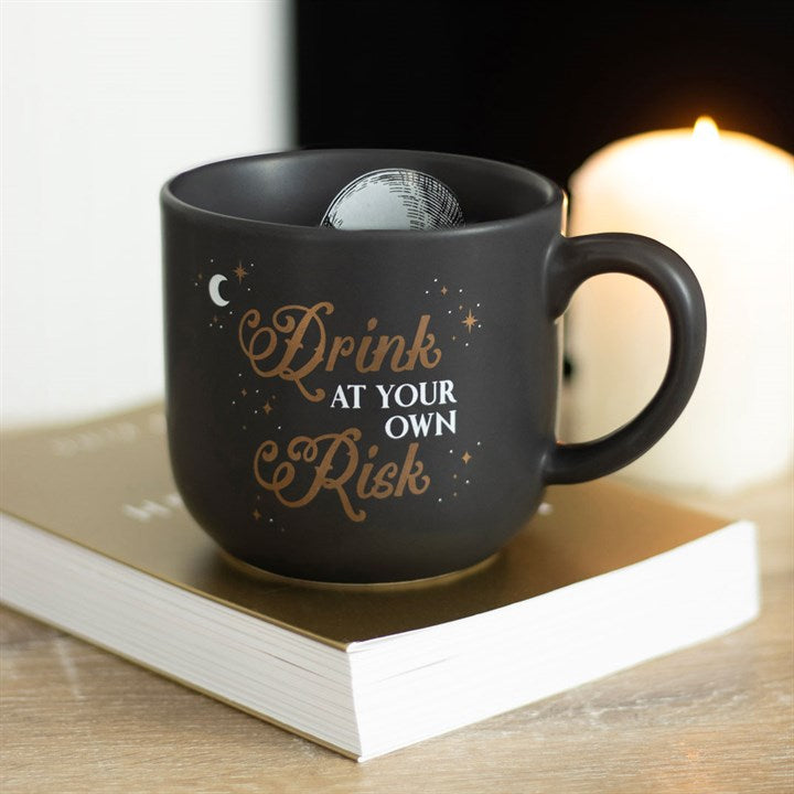 Tasse „Trinken auf eigene Gefahr“